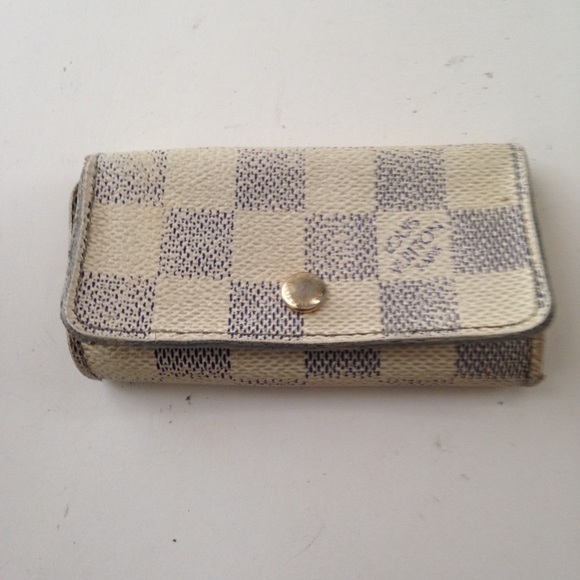 Louis Vuitton, Damier Azuzr 4-Hooks Key Case - Picture 3 of 9